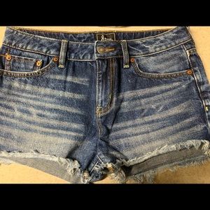 NWOT Remix by Rock Revival Jean shorts size 28
